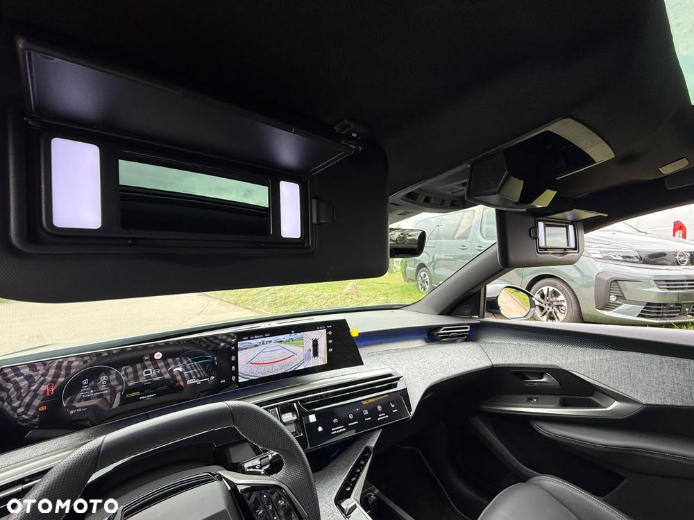 Peugeot 3008 1.2 PureTech mHEV GT Exclusive e-DCS6 - 23