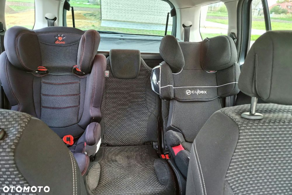 Citroën C4 Picasso - 17