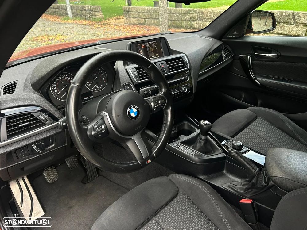 BMW 116 i Pack M - 9