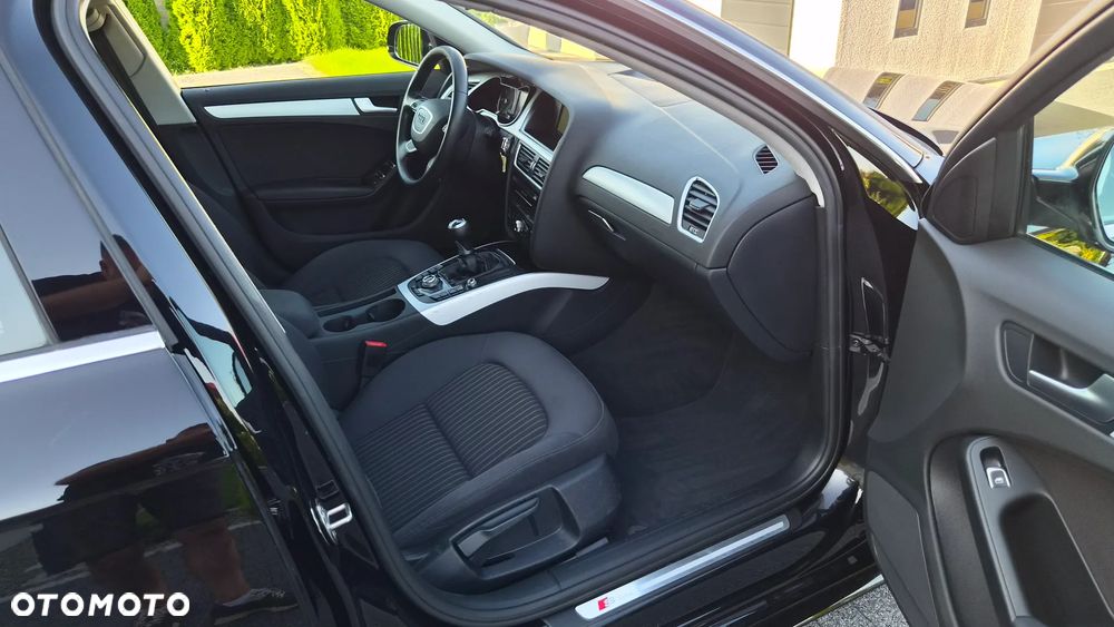 Audi A4 Avant 2.0 TDI DPF S line Sportpaket - 17