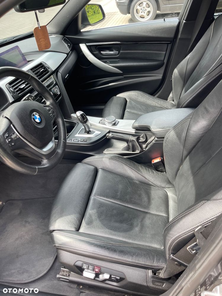 BMW Seria 3 318d Luxury Line - 6