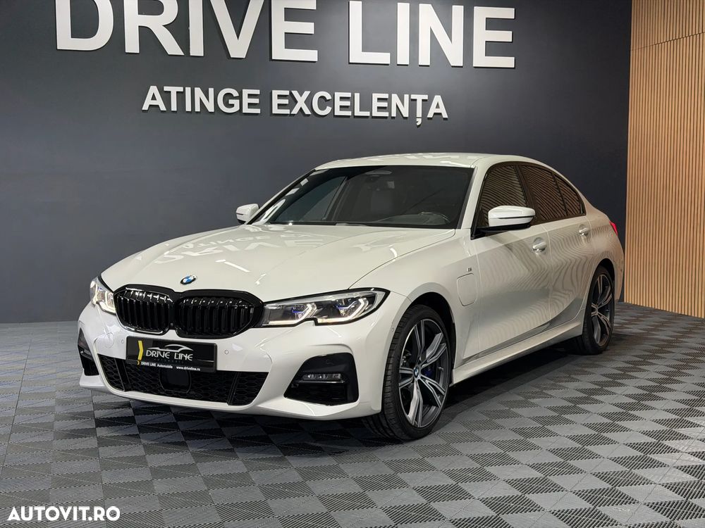 BMW Seria 3 330e xDrive AT PHEV - 40