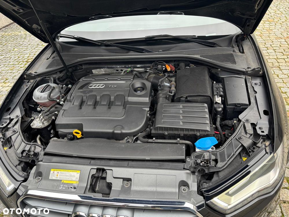 Audi A3 Sportback 2.0 TDI S tronic Ambiente - 10