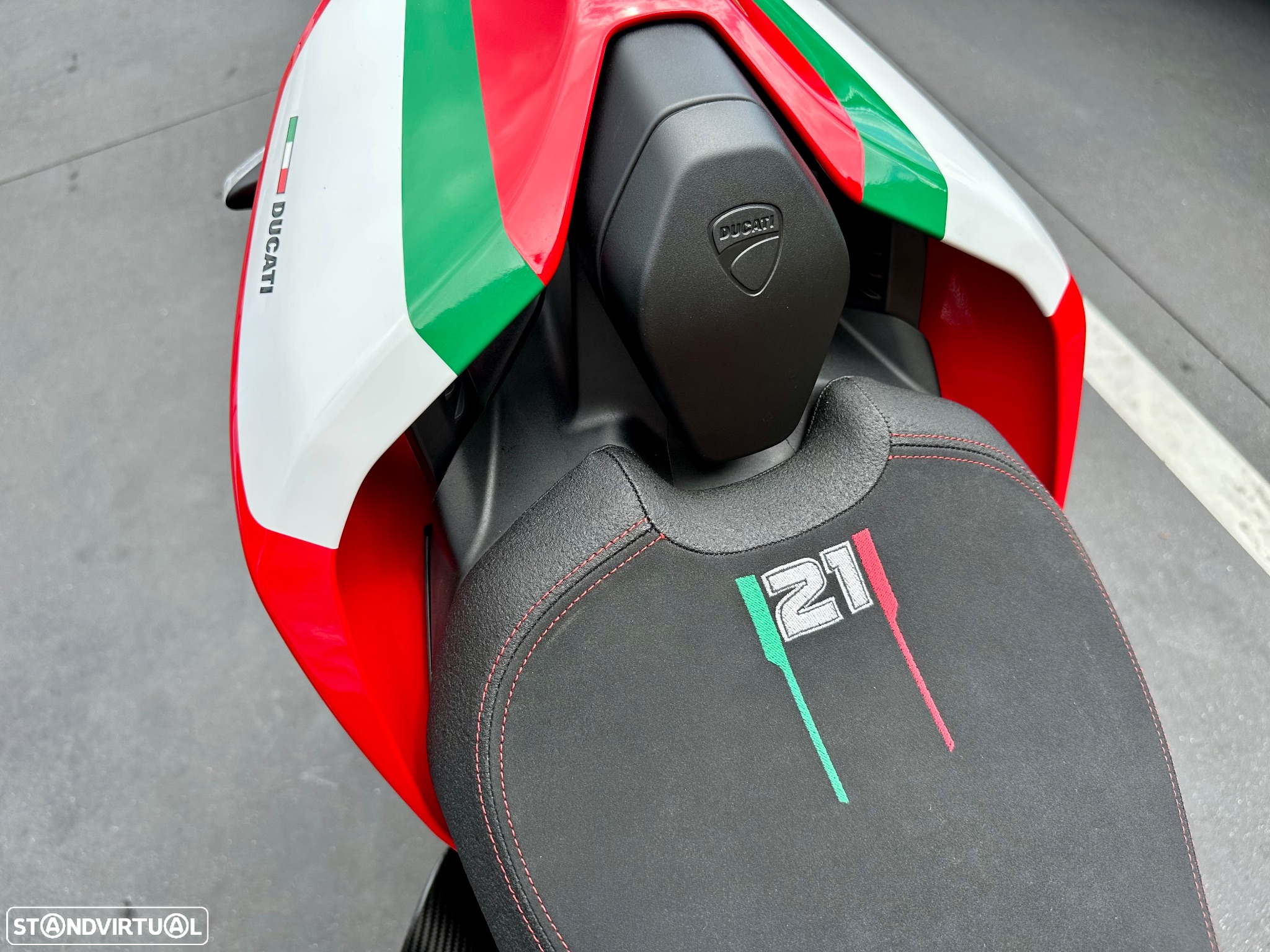 Ducati Panigale V2 Bayliss 20th Anniversary #59 - 45