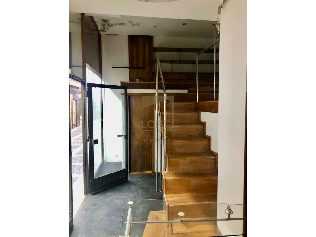 Loja no Centro de Guimarães - Grande imagem: 4/8