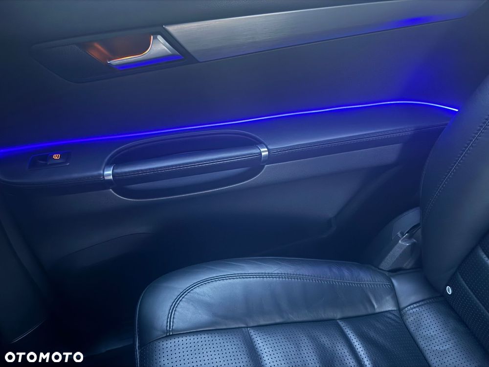 Mercedes-Benz Klasa R 350 CDI L 4-Matic - 22