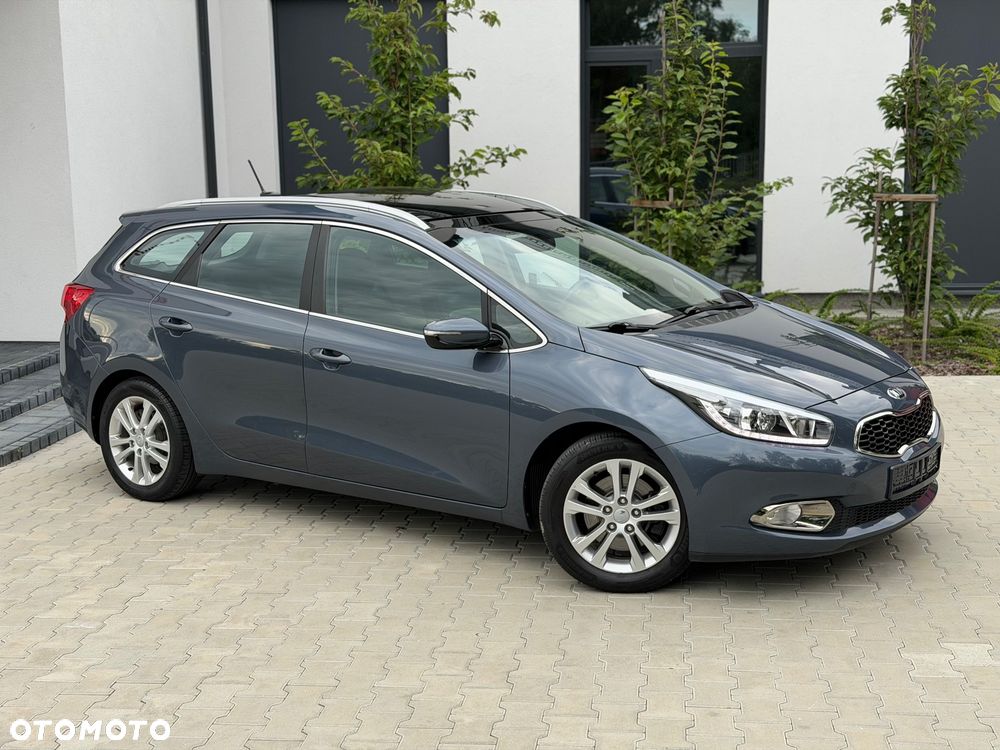 Kia Ceed 1.6 GDI Platinum Edition - 8