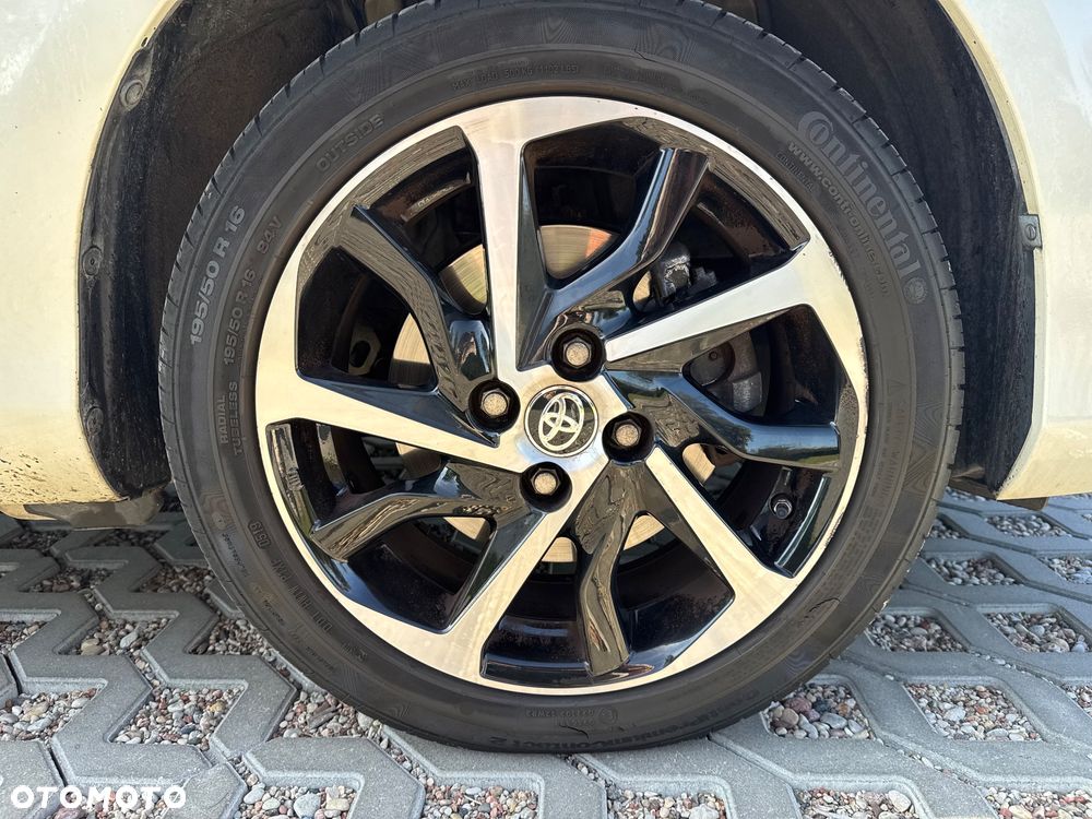 Toyota Yaris 1.5 Selection - 27
