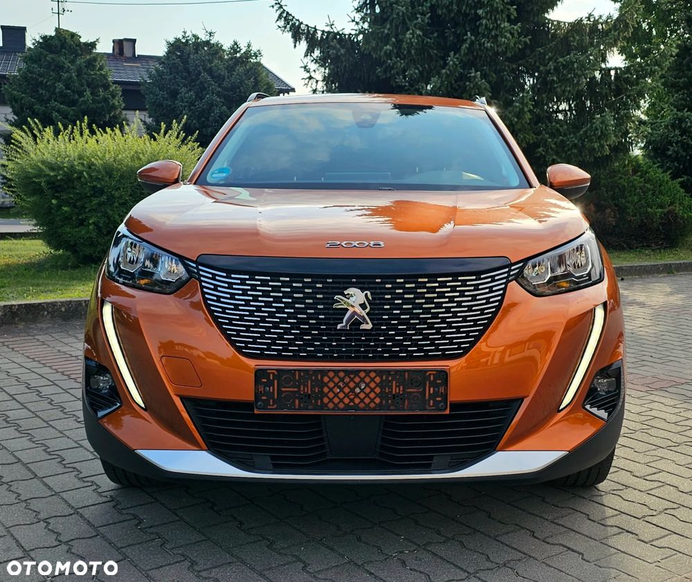 Peugeot 2008 PureTech 130 EAT8 Allure Pack - 4