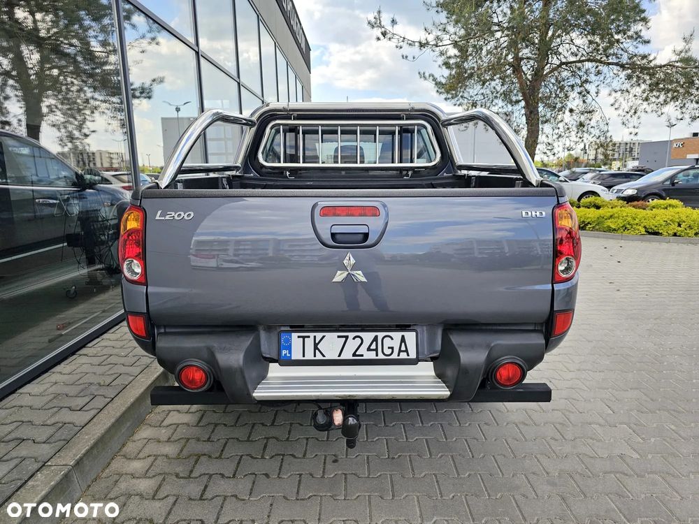Mitsubishi L200 Pick Up 4x4 Intense Double Cab - 17