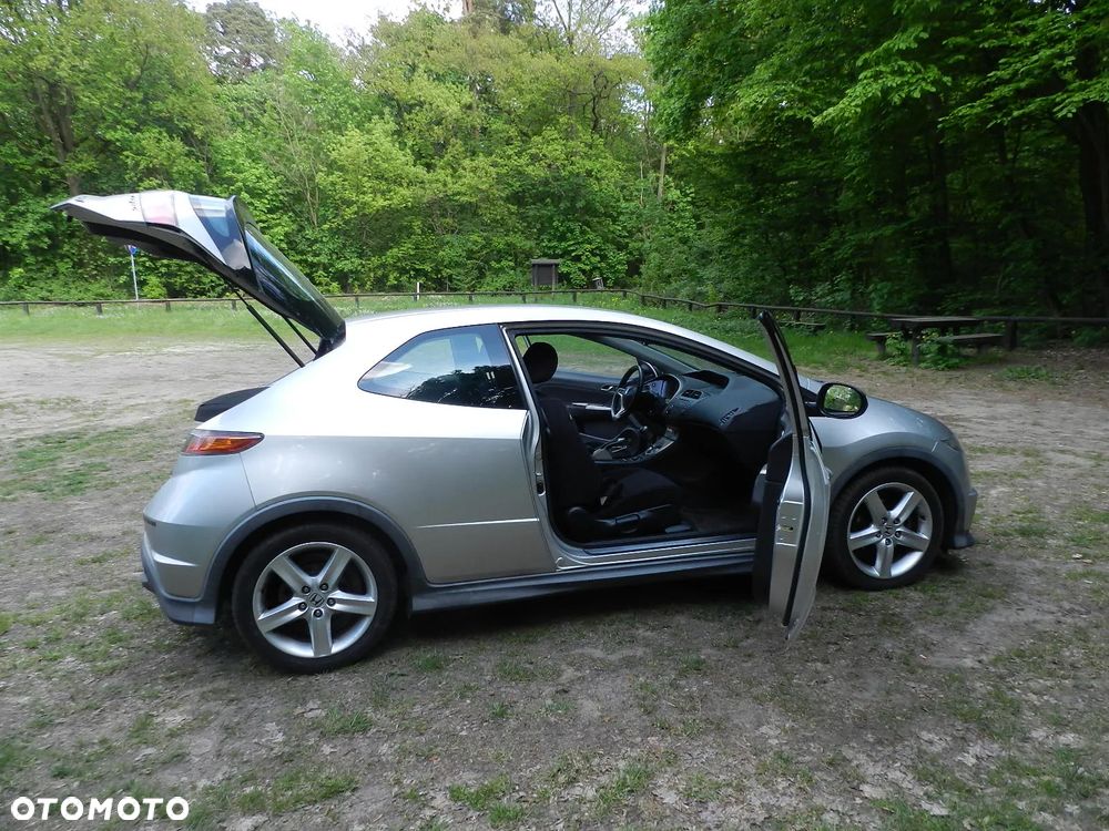 Honda Civic 1.8i-VTEC Type S - 10