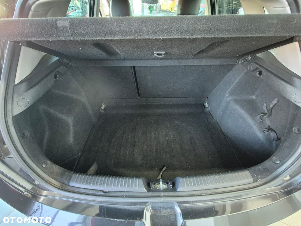 Kia Ceed 1.6 CRDi 128 Platinum Edition - 26
