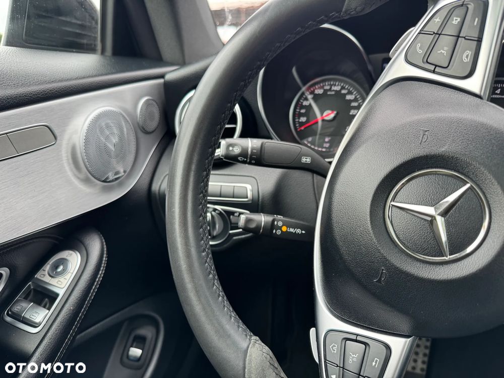 Mercedes-Benz Klasa C 200 4-Matic 9G-TRONIC - 15