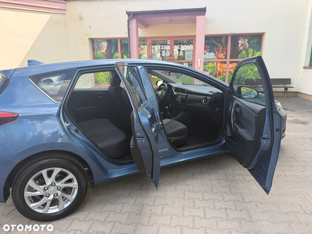 Toyota Auris 1.2 Turbo Edition S+ - 32