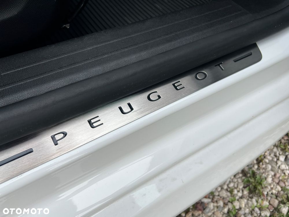 Peugeot 208 PureTech 110 Stop & Start Tech Edition - 19