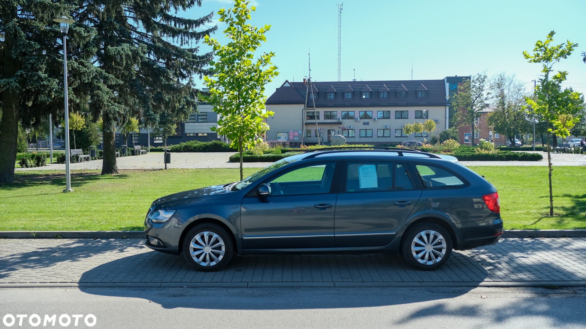 Skoda Superb 2.0 TDI 4x4 Ambition DSG - 5