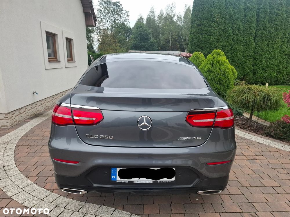 Mercedes-Benz GLC Coupe 250 4-Matic - 34