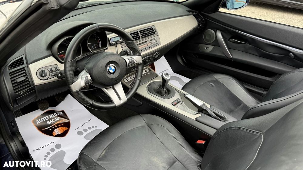 BMW Z4 roadster 2.2i - 12
