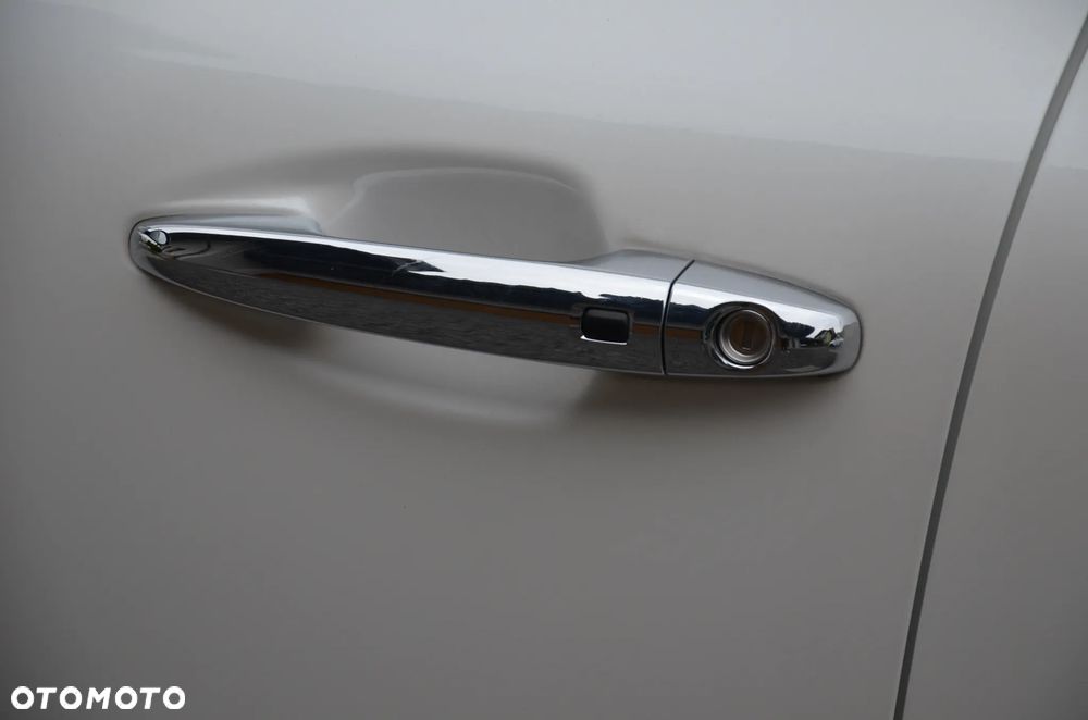 Kia Niro 1.6 GDI Hybrid L Business Line - 16