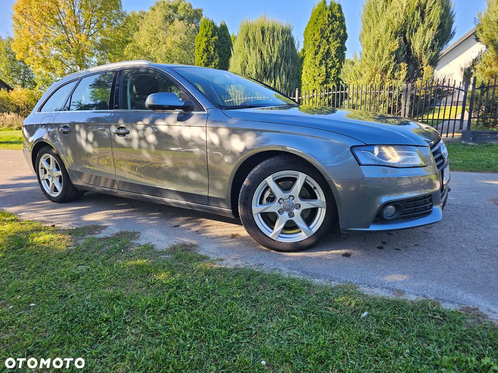 Audi A4 Avant - 27