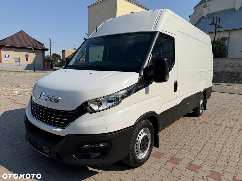 Iveco Daily 2.3 HPI / 136 KM / L2H2 / Automat /