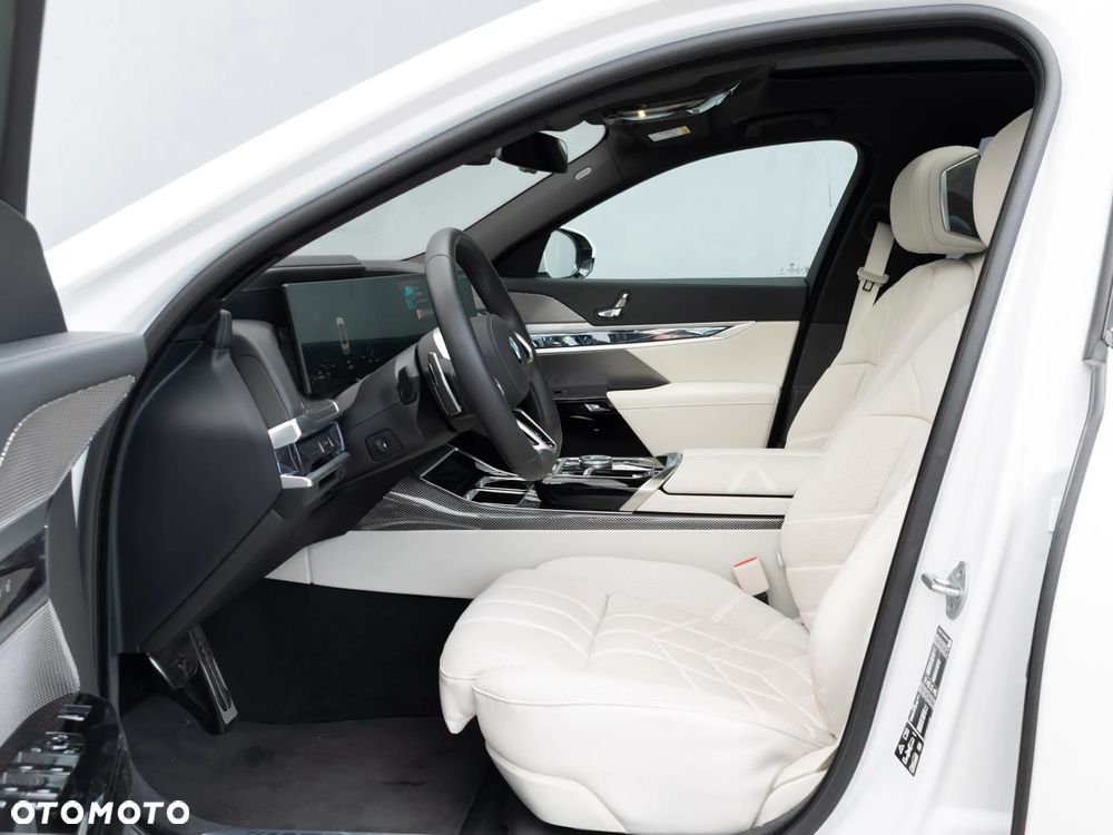 BMW Seria 7 - 9