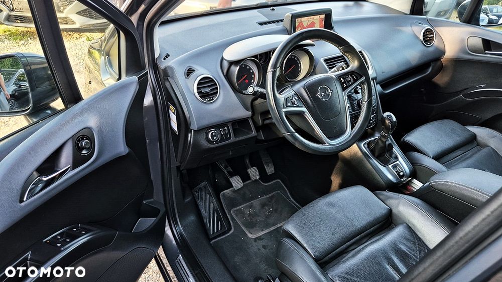 Opel Meriva 1.4 T Cosmo - 28