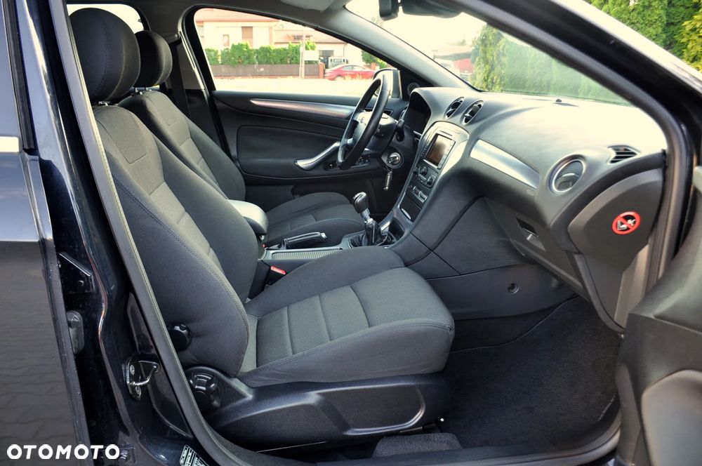 Ford Mondeo 2.0 TDCi Viva Titanium - 17