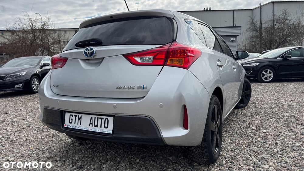Toyota Auris Hybrid 135 Premium - 14