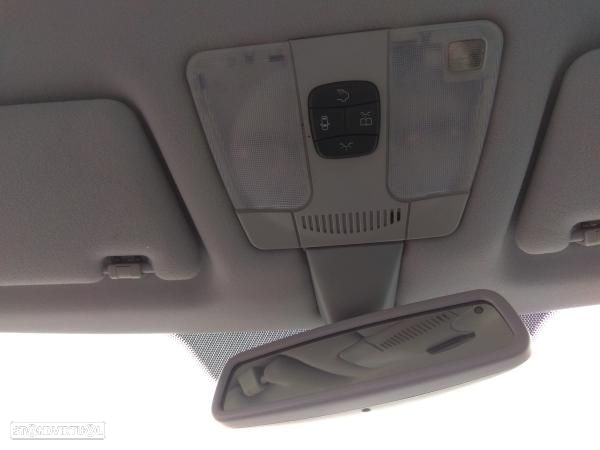 Para peças MERCEDES-BENZ Classe E Carrinha (S210) - 20