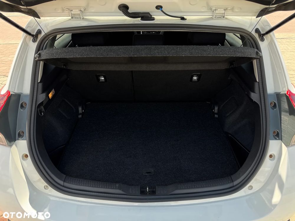 Toyota Auris 1.2 T Dynamic - 10