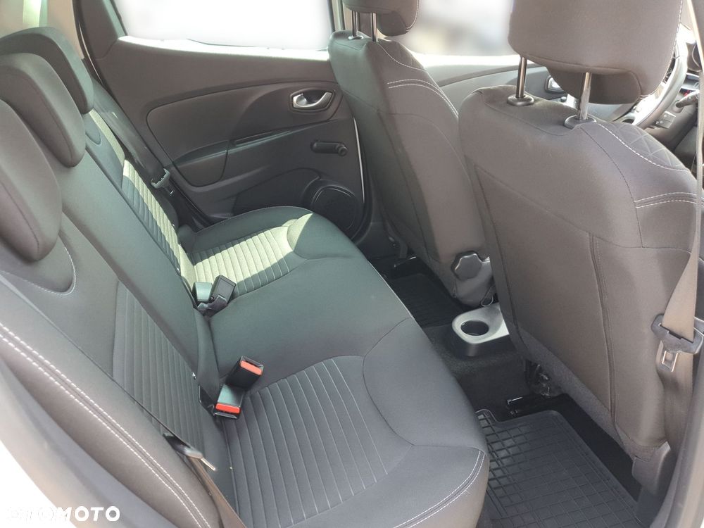 Renault Clio 1.2 16V Limited EU6 - 26