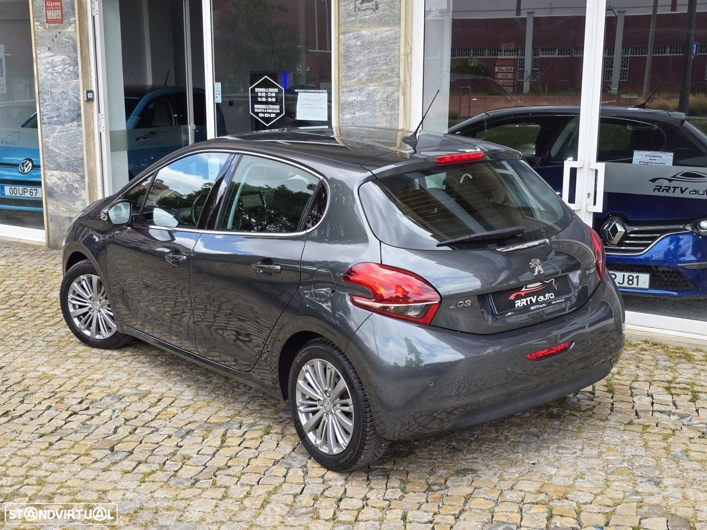 Peugeot 208 1.2 PureTech Allure EAT6 - 2