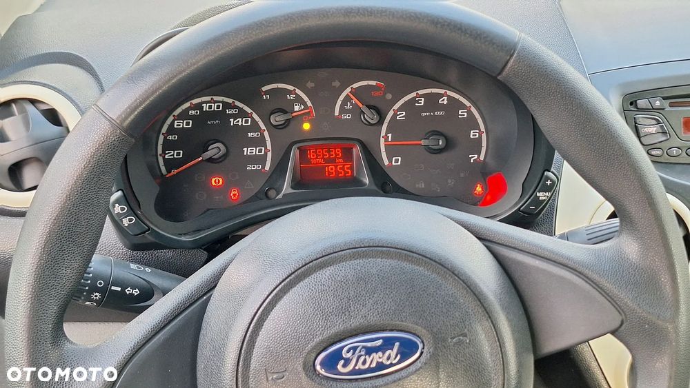 Ford KA 1.2 Concept - 10