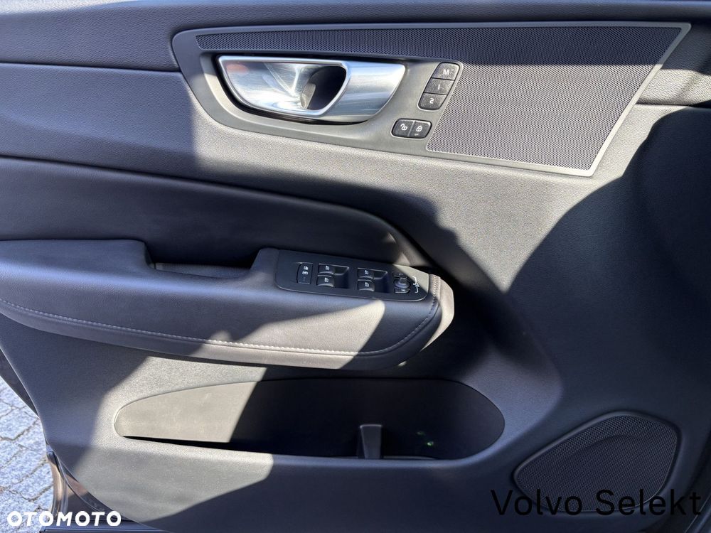 Volvo XC 60 - 18