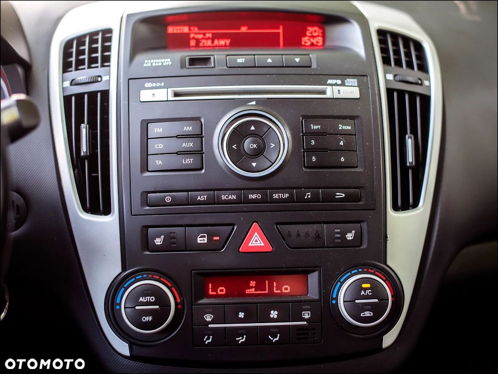 Kia Ceed - 23