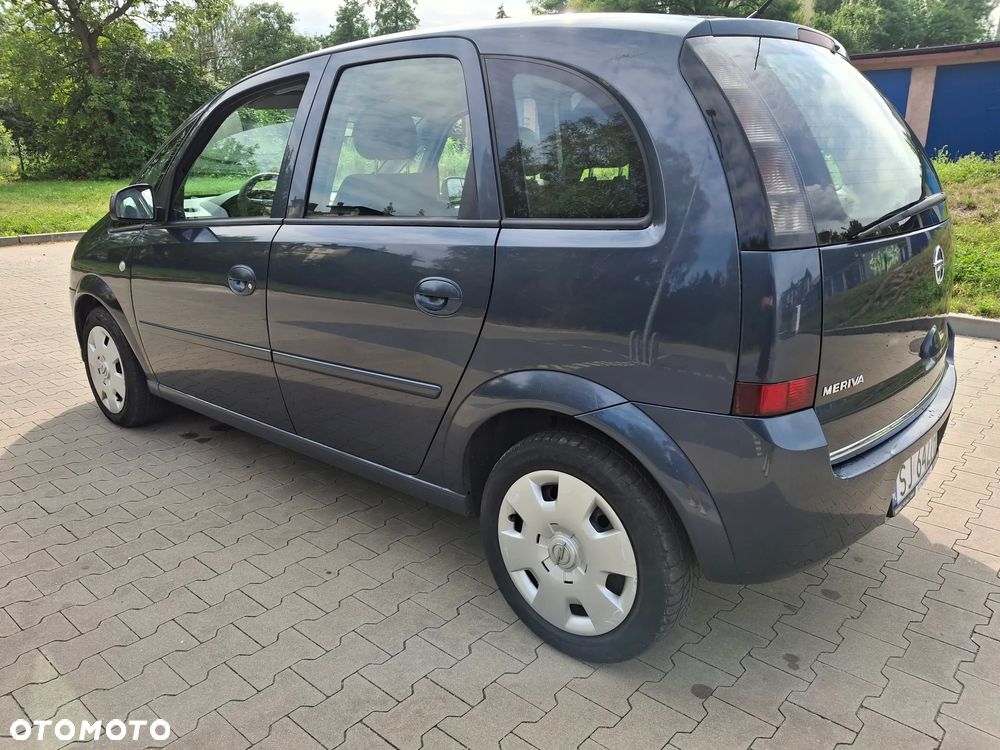 Opel Meriva - 11