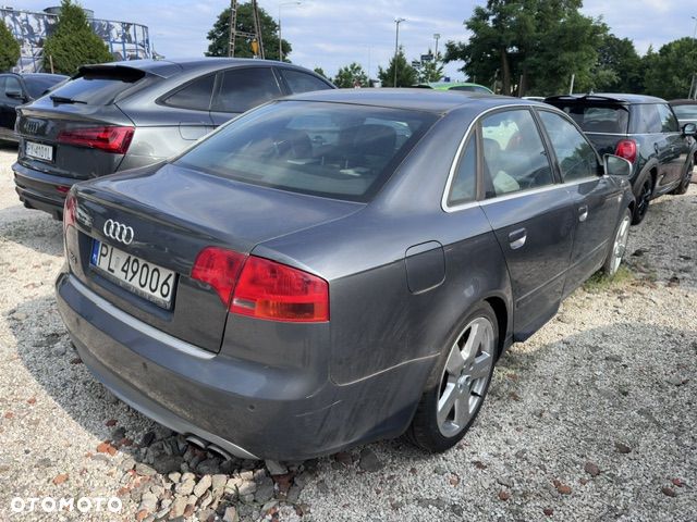 Audi S4 Limousine - 4