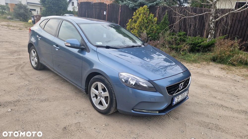 Volvo V40 D3 Momentum - 3