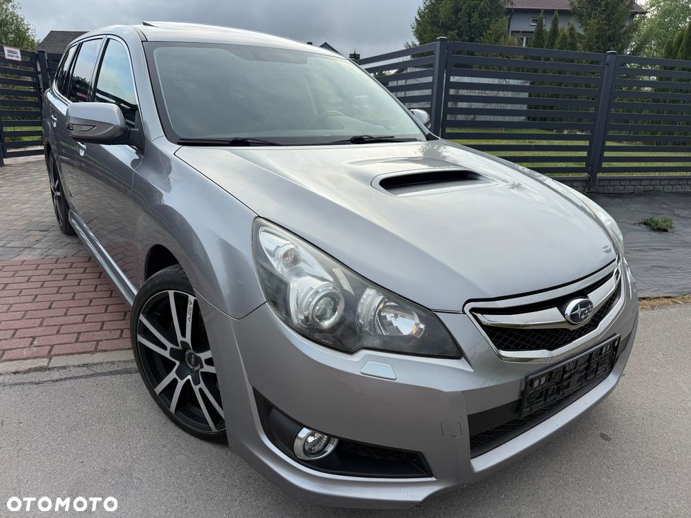 Subaru Legacy 2.5i GT - 5