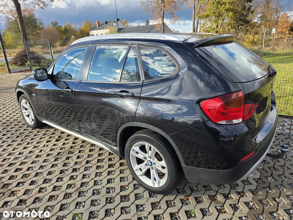 BMW X1 sDrive18d Sport Line - 11