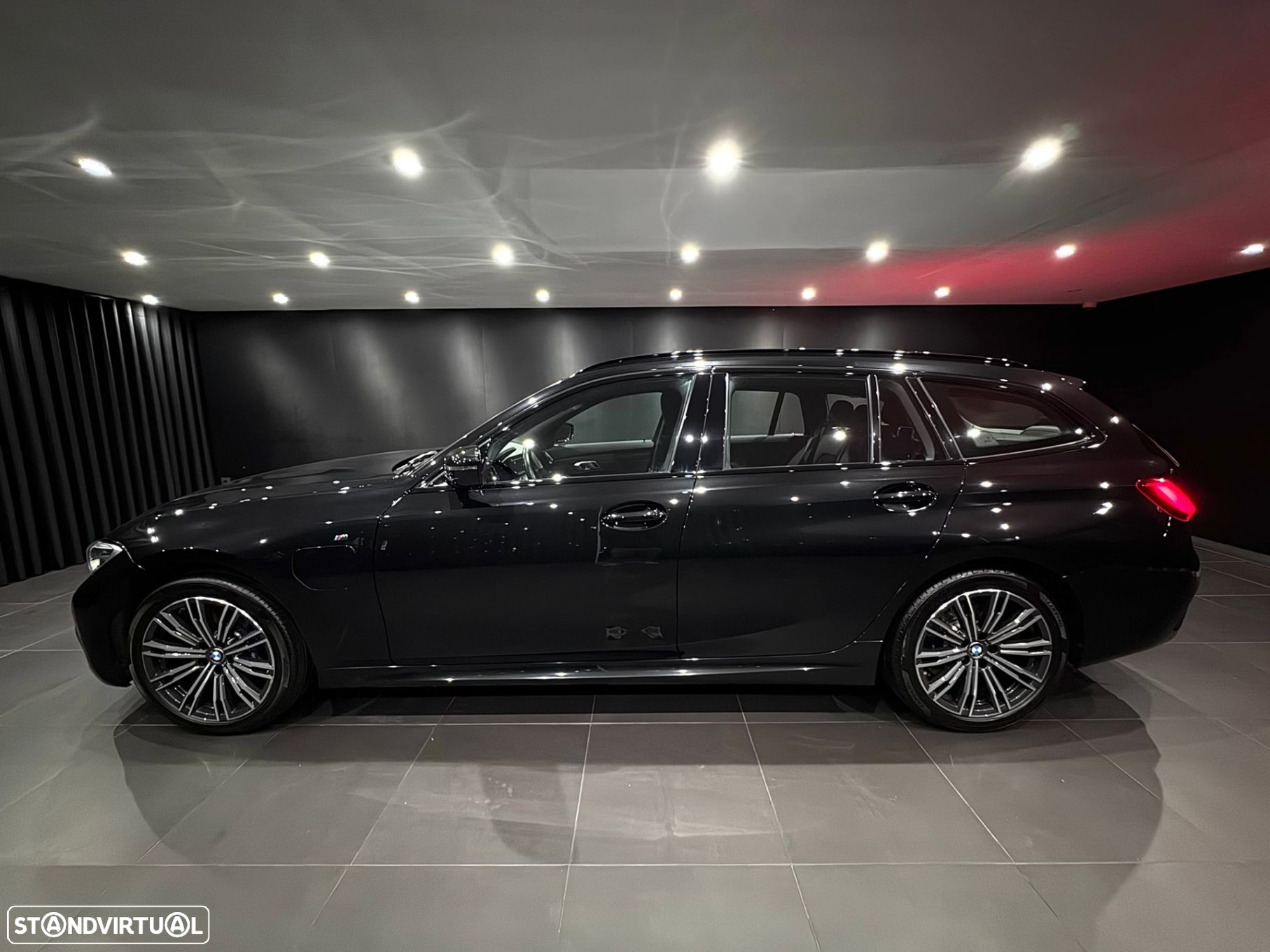 BMW 330 - 4