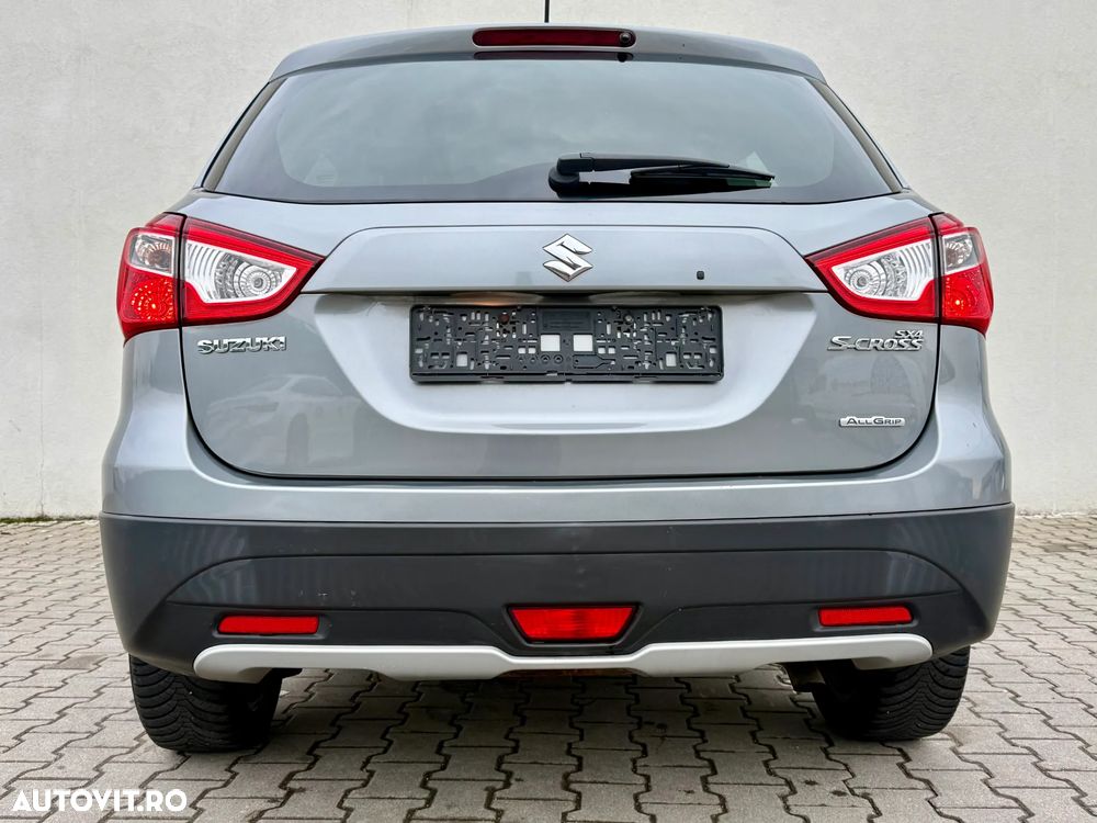 Suzuki S-Cross 1.6 DDIS TCSS 4x4 Comfort+ - 12