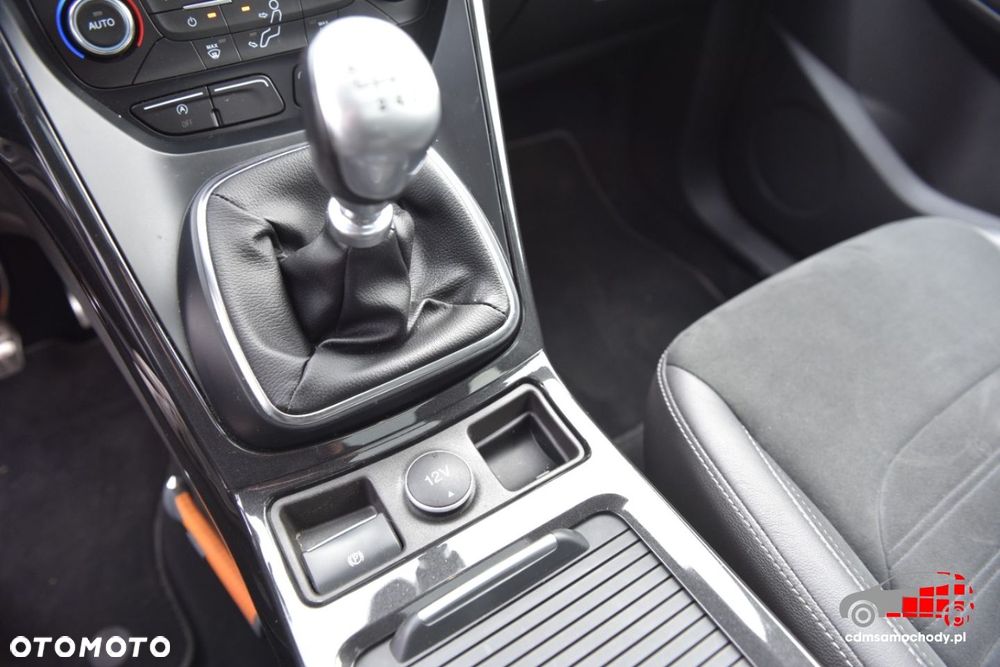 Ford Kuga - 31