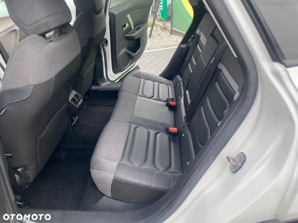 Citroën C4 1.2 PureTech C-Series S&S EAT8 - 8