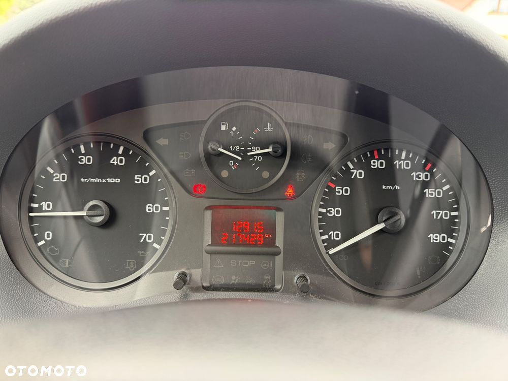 Peugeot Expert - 21