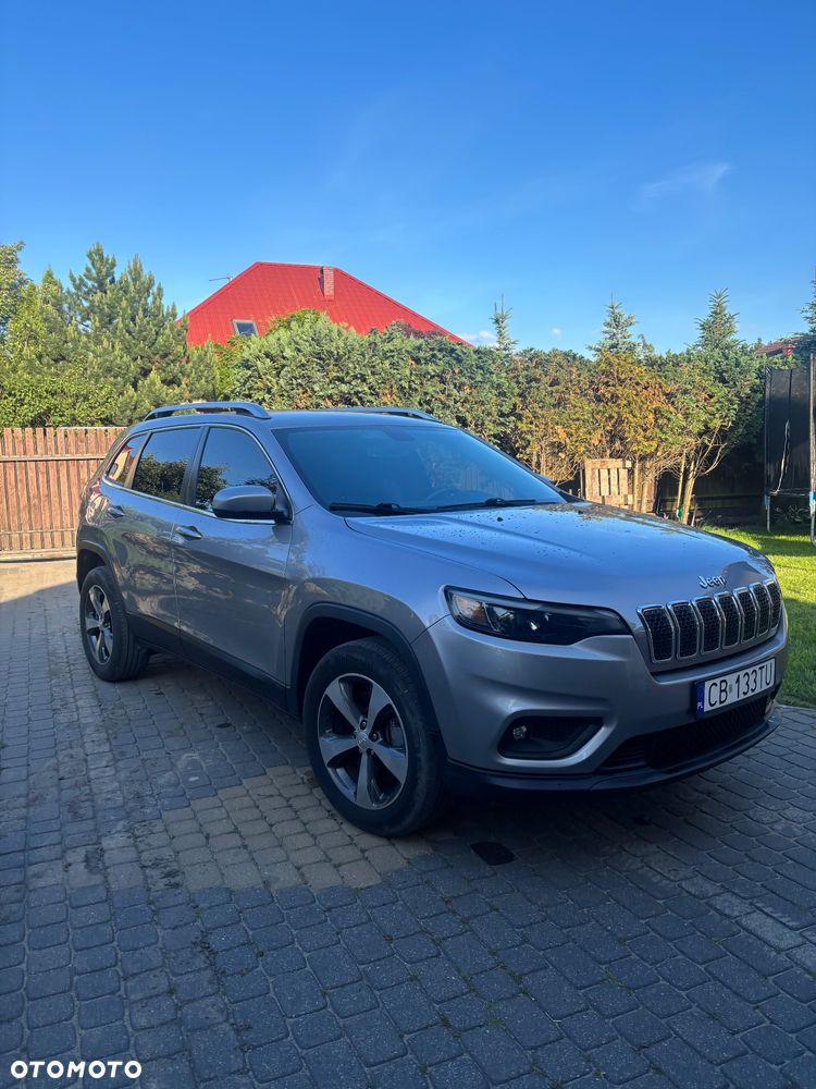Jeep Cherokee - 3