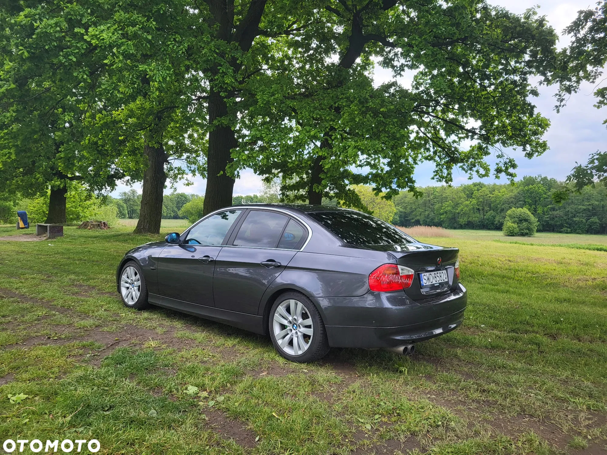 BMW Seria 3 330i - 30