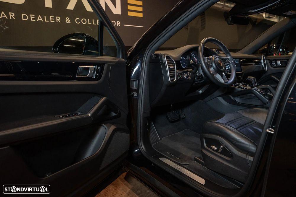 Porsche Cayenne Coupé - 7