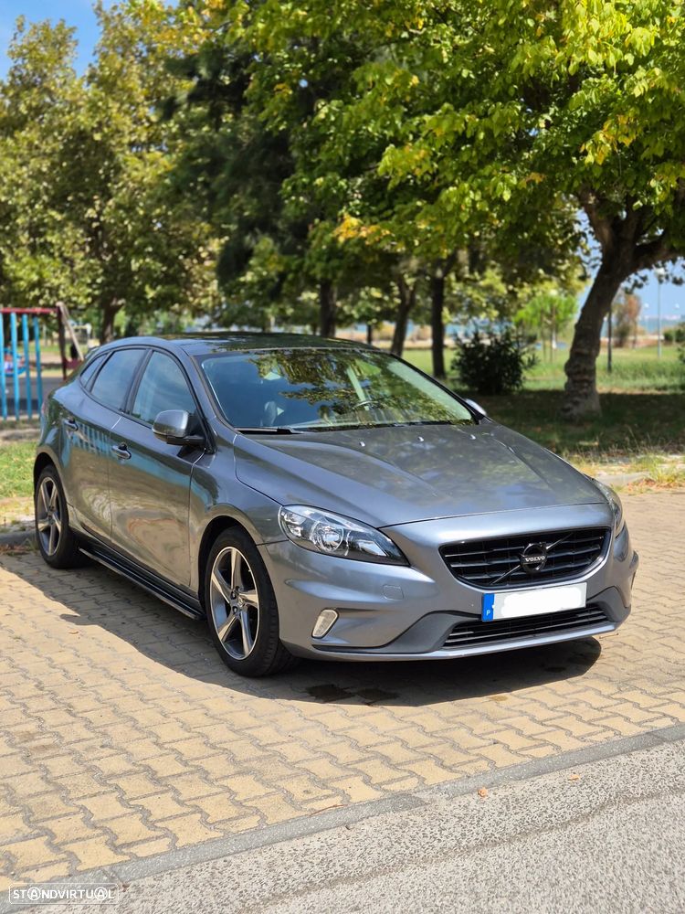 Volvo V40 D2 RDesign - 12